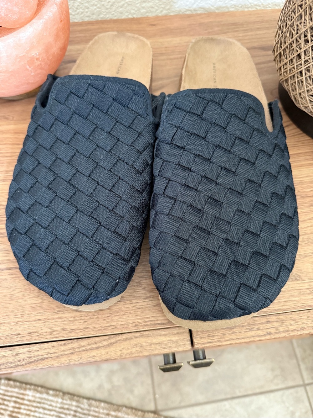 American Eagle Outfitters Black Woven Slip-On Clog Mule - Picture 4 of 4